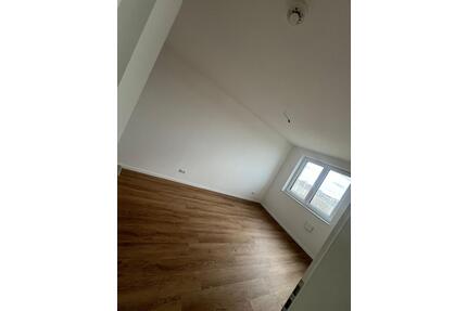 1 Zimmer - WG - 850,00&nbsp;EUR Kaltmiete, ca.&nbsp; 45,00&nbsp;m&sup2; in Berlin (PLZ: 13505) Reinickendorf