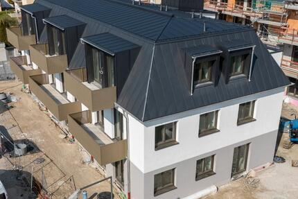 Wohnen mit Niveau! Neubau Dachterrassen 3-Zimmer Wohnung mit EBk und Balkon in Bestlage (Whg. 7) - Dachau