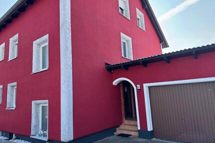 3 Zimmer DG-Wohnung in ThanhausenWenzenbach