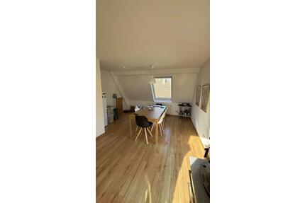 Attraktive 4. Zimmer Wohnung mit Garagenstellplatz in ruhiger Wohnlage - Duisburg Duisburg-Mitte