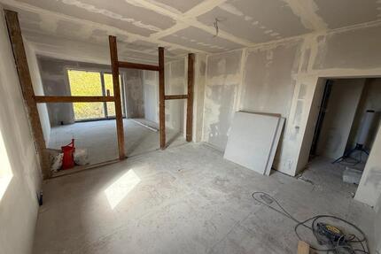 Kernsanierte 3 Zimmer Wohnung mit Balkon - ab 01.06. bezugsfertig - Witten Rüdinghausen