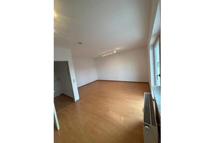2 Zimmer Wohnung mit Balkon zu vermieten - Gießen Allendorf