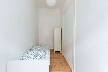 WG-Zimmer in Berlin 640,00 € 10 m²