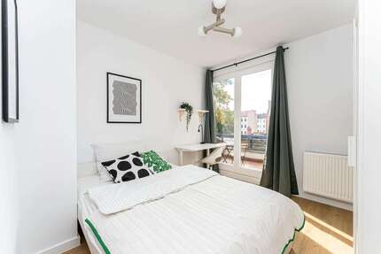 WG-Zimmer in Berlin 650,00 € 14 m²
