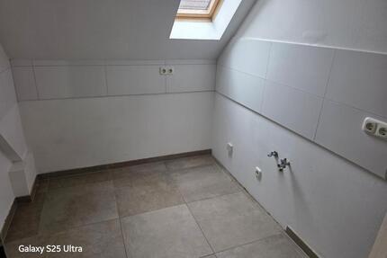 3 Zimmer DG Wohnung - 760,00&nbsp;EUR Kaltmiete, ca.&nbsp; 75,00&nbsp;m&sup2; in Büdingen (PLZ: 63654)