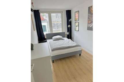 WG-Zimmer in Düsseldorf 799,00 € 20 m²