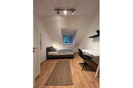 WG-Zimmer in München 950,00 € 13 m²