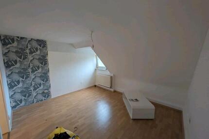 Gladbeck stadtmitte 3 zimmer DG wohnung