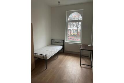 Helles Frauen WG-Zimmer Hannover Nordstadt