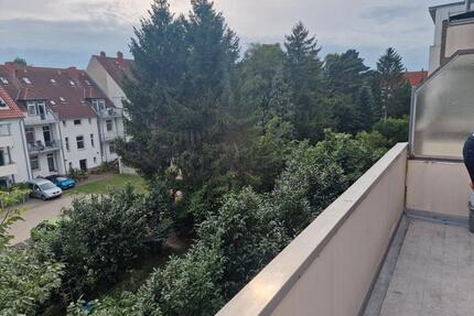 Sanierte 3-Zimmer Wohnung in Hannover Stöcken mit Südbalkon