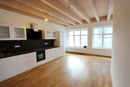 3 - Zimmer - Wohnung (Nr. 10) im Hochparterre 115 qm - Erstbezug nach Sanierung - direkt an der Fußgängerzone - Wangen i. A.