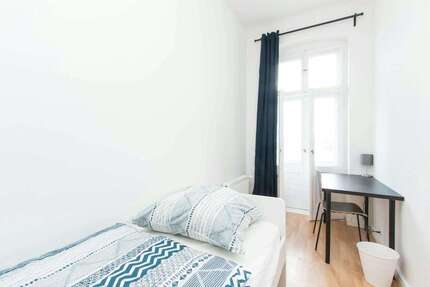 WG-Zimmer in Berlin 610,00 € 11 m²