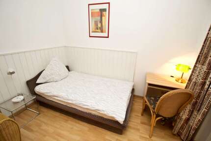 Wohnen auf Zeit in Düsseldorf 890,00 €