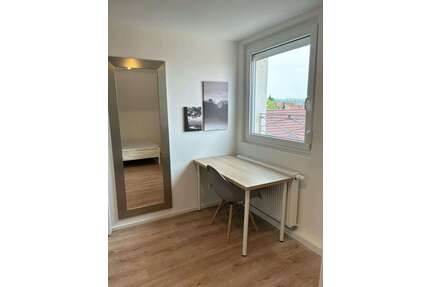 WG-Zimmer in Stuttgart 650,00 € 15 m²
