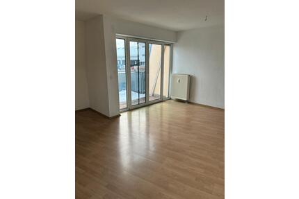 Tolle 3 Zimmer Wohnung in Forst, Stadtmitte mit Balkon - Forst (Lausitz)