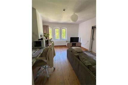 2 Zimmer Wohnung Höxter - 335,00&nbsp;EUR Kaltmiete, ca.&nbsp; 45,00&nbsp;m&sup2; in Höxter (PLZ: 37671)
