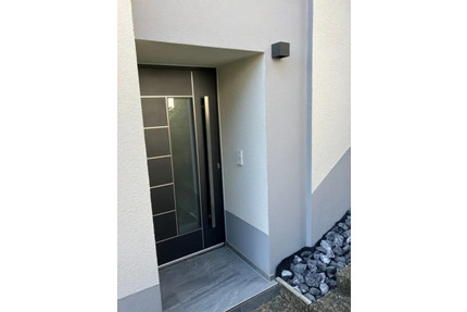 Helle 2-Zimmer Wohnung mit Terrasse in Denkendorf