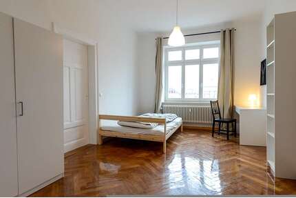 WG-Zimmer in München 825,00 € 19 m²