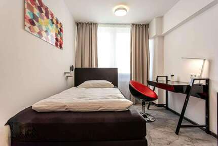 WG-Zimmer in Frankfurt am Main 700,00 € 10 m²