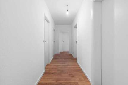 WG-Zimmer in Frankfurt am Main 450,00 € 82 m²
