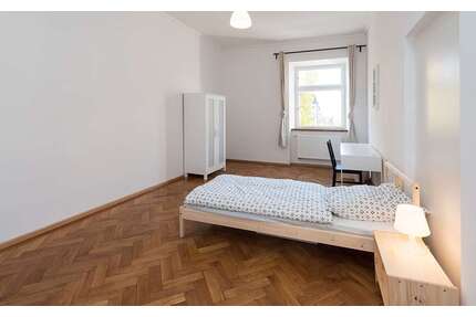 WG-Zimmer in München 825,00 € 19 m²