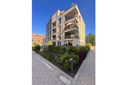 Wohnen direkt am Wasser - 5 Zimmer - Terrassenwohnung - Lübeck St. Lorenz Süd