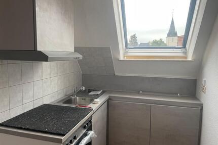 Dachgeschoss möblierte kleine 2 Zimmer Whg für Singel - Mühltal
