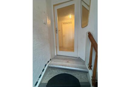 Zimmer Reutlingen - 600,00&nbsp;EUR Kaltmiete, ca.&nbsp; 84,00&nbsp;m&sup2; in Metzingen (PLZ: 72555)