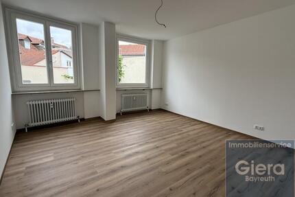 Renoviertes WG-Zimmer in der Fußgängerzone - Bayreuth City