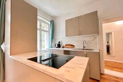 Privatzimmer in einer WG für eine FRAU -berlin -tegel