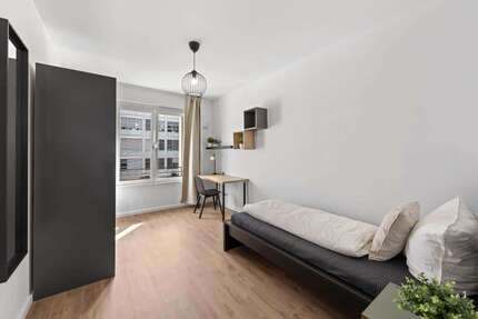WG-Zimmer in Berlin 790,00 € 7 m²
