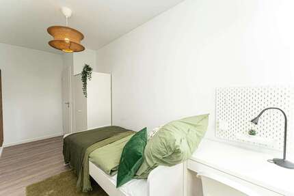 WG-Zimmer in Berlin 620,00 € 12 m²