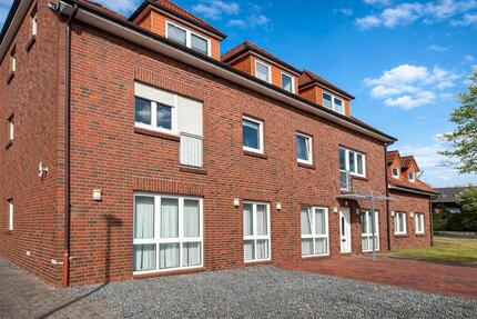 Schöne 3-Zimmer Wohnung mit großer Dachterrasse und Einbauküche - Jever