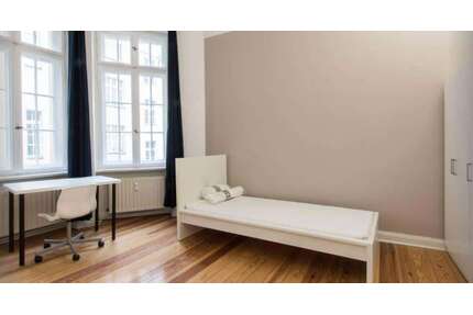 WG-Zimmer in Berlin 700,00 € 18 m²