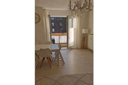 3 Zimmer Wohnung mit EBK und Balkon in Döhren - Hannover Döhren-Wülfel