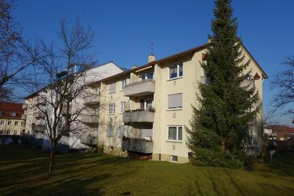 Gemütliche helle 2 Zimmer Wohnung mit Balkon 