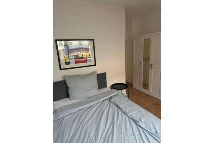 WG-Zimmer in Düsseldorf 899,00 € 15 m²