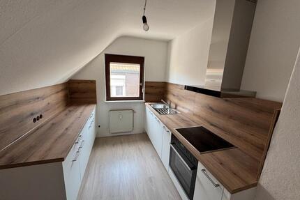 Erstbezug nach Sanierung: Schöne 3,5 Zimmer Wohnung in Heilbronn