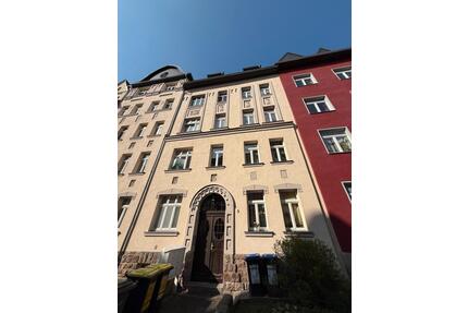 Zu vermieten: 2-Zimmer Wohnung mit EINBAUKÜCHE - Chemnitz Bernsdorf