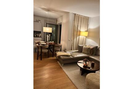 Wunderschöne Zwei-Zimmer Wohnung mit Einbauküche und Südbalkon - Hannover Linden-Limmer