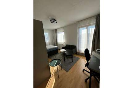 WG-Zimmer in Frankfurt am Main 655,00 € 17 m²