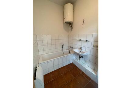 1 Zimmer Wohnung mit EBK und Wannenbad in Schwerin