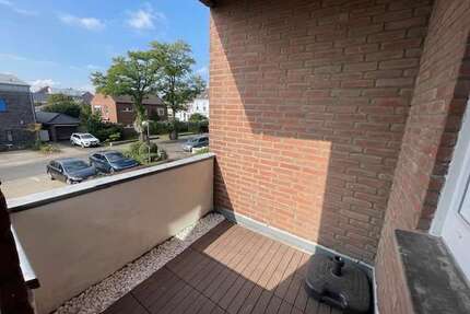 Wohnung zum Mieten in Meerbusch 900,00 € 90 m²