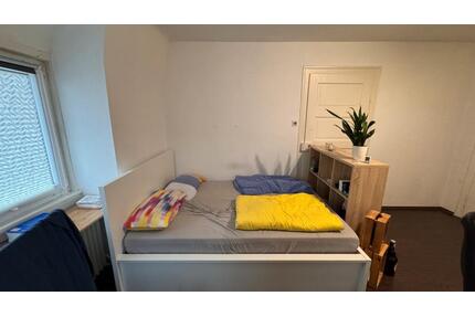 Helles WG Zimmer in schöner 5er WG - Kornwestheim