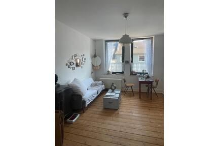 gemütliche Altbauwohnung 2 Zimmer unmöbliert - Essen Stadtbezirk IX