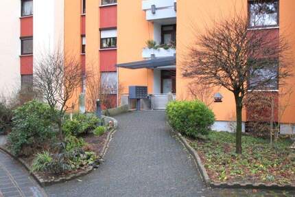 TOP 3 12 Zimmer ETW mit zwei Balkonen in Nürnberg - West Wohnung mieten