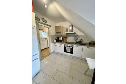 Stilvolle 2-Zimmer Dachgeschosswohnung in Dortmund-Wickede zu vermieten