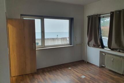 WG Zimmer Apartment im Zentrum Lidl Aldi Rewe inkl. Strom - Neustadt (Hessen)