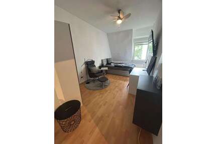 WG-Zimmer in Frankfurt am Main 665,00 € 18 m²