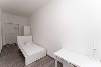 WG-Zimmer in Berlin 589,00 € 15 m²